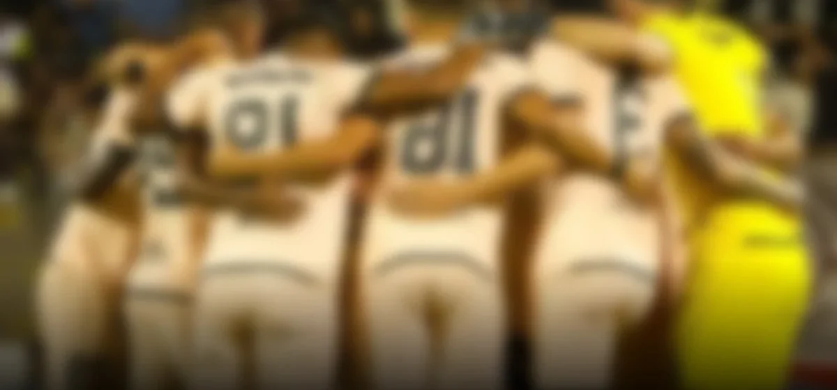 Universitario busca la redención ante Nacional en un duelo clave por la Copa Libertadores