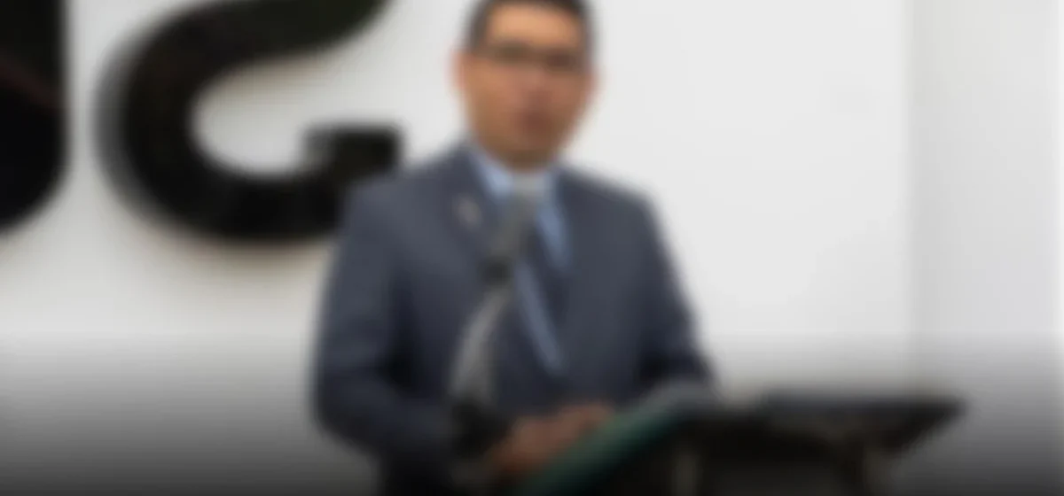 Crisis en Sunedu: Vicente Espinoza desafía al Ministerio de Educación en el Congreso