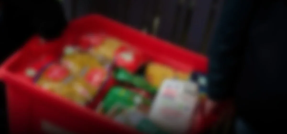 Illinois lanza una campaña de distribución de alimentos para familias necesitadas