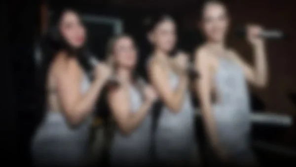 La fusión musical que une Perú y Canarias: Ezio Oliva y Nueva Línea presentan ‘Cómo le hago’