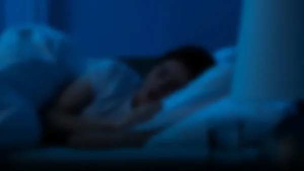 Descubre la clave para un sueño reparador: consejos de expertos que transformarán tus noches
