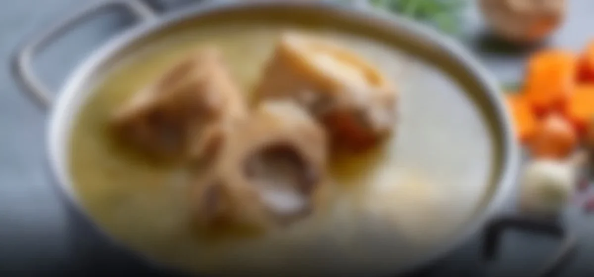El caldo de huesos: ¿un superalimento o solo un mito?