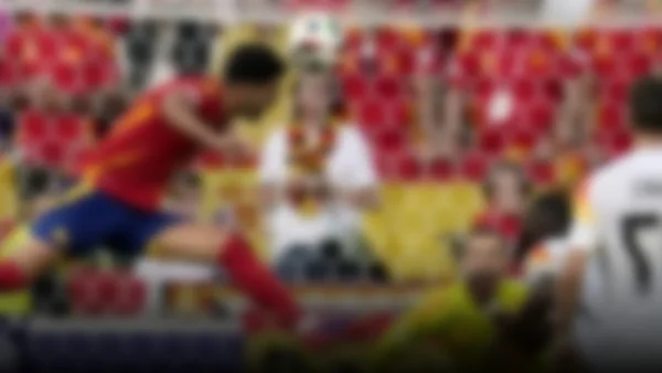 España avanza a cuartos de final tras un dramático gol en el último suspiro