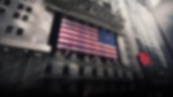 Wall Street celebra la caída de la inflación con un cierre positivo