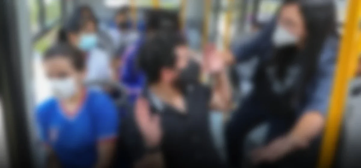 Aumenta la violencia en el transporte público: conductor de combi baleado en Lima