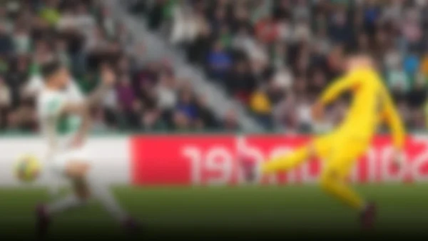 Elche CF se enfrenta al gigante FC Barcelona en un duelo clave de LaLiga
