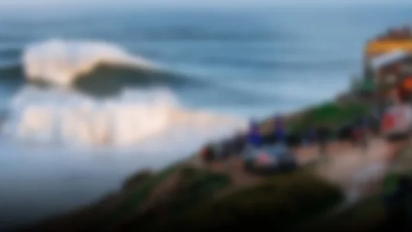 Jean Pierre Ballesteros: el surfista peruano que desafió las olas gigantes de Nazaré y rompió un récord histórico