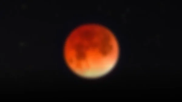 La Luna de Sangre ilumina el cielo estadounidense: un espectáculo astronómico imperdible