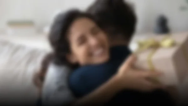 ¿Por qué algunos sienten ansiedad al recibir regalos? La psicología revela sorprendentes respuestas