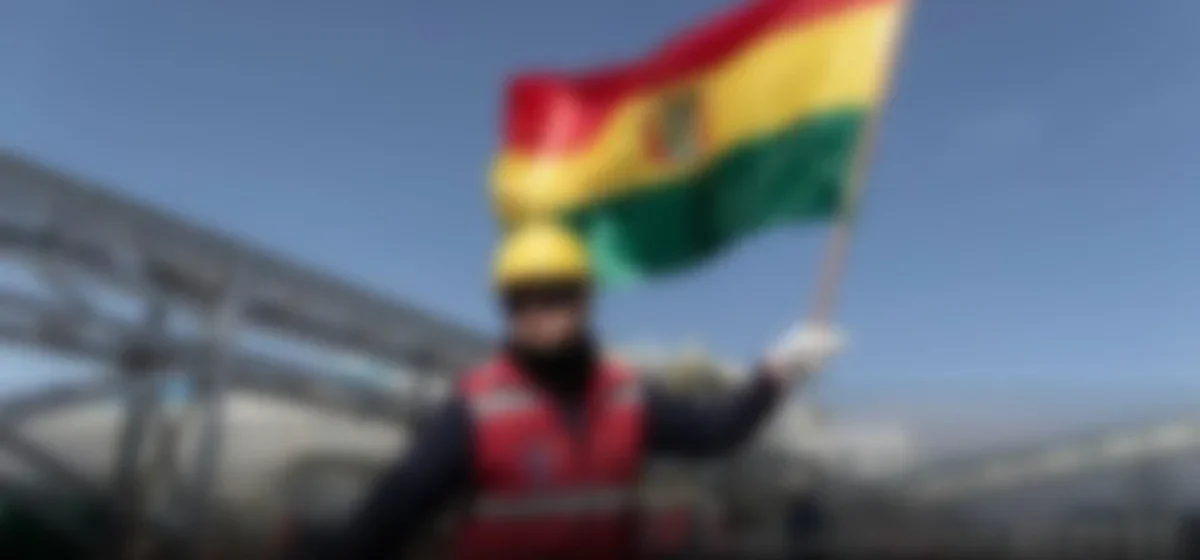 Bolivia se prepara para medidas drásticas ante crisis social y económica