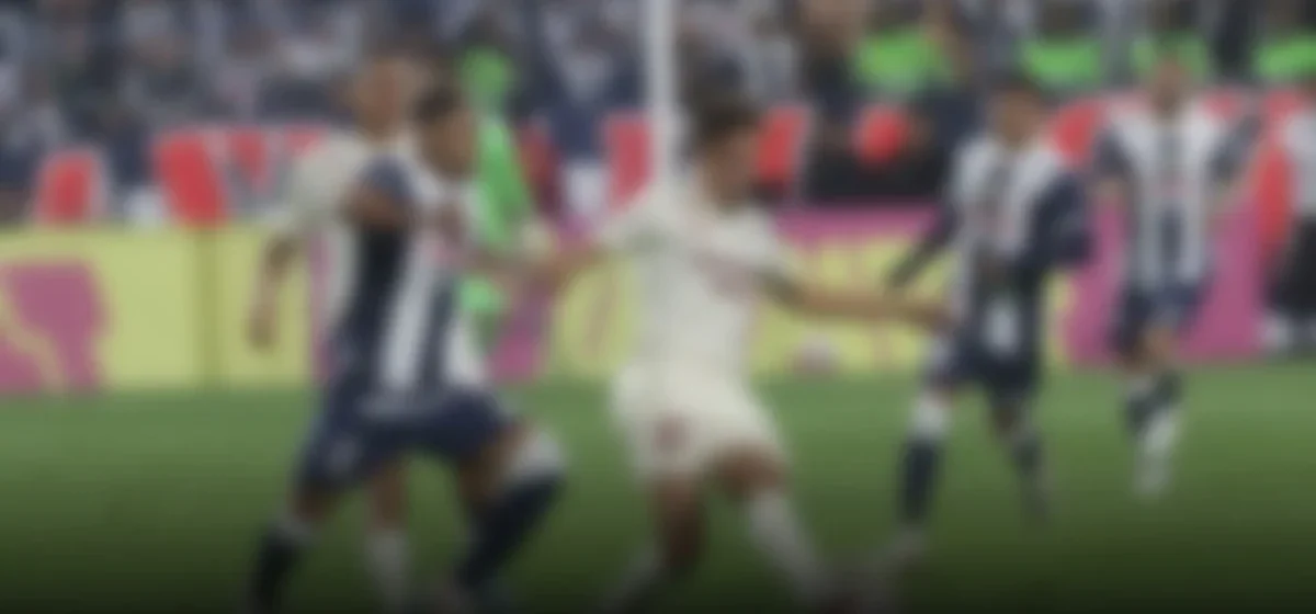 Universitario se lleva el clásico peruano en un final dramático