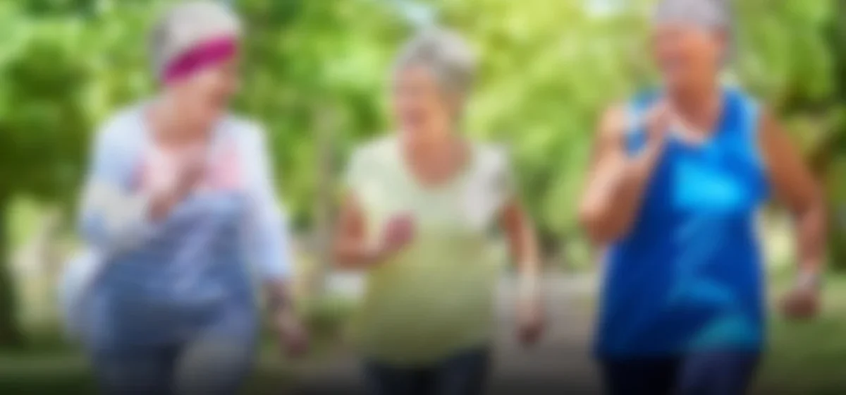 Caminar a los 70: La clave para una vida activa y saludable