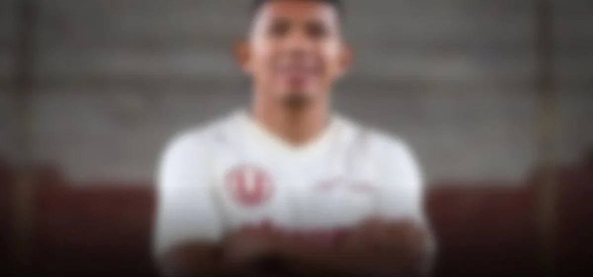 Edison Flores brilla en el Monumental: Universitario se impone 3-0 a Juan Pablo II