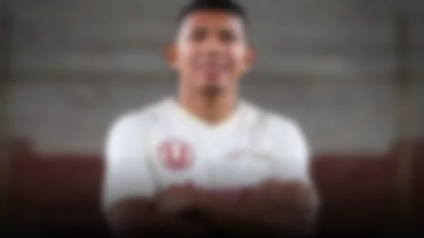 Edison Flores brilla en el Monumental: Universitario se impone 3-0 a Juan Pablo II