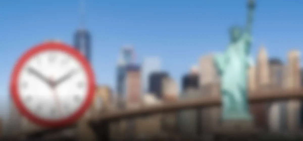 El reloj se atrasa: Nueva York se prepara para el cambio de horario en 2026