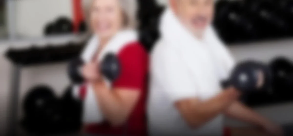 Entrenadores advierten: La fuerza es clave para el bienestar en la tercera edad