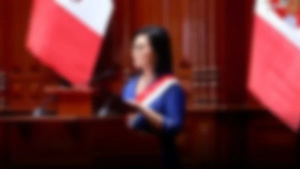 Keiko Fujimori busca inspiración en el modelo de seguridad de Bukele para Perú