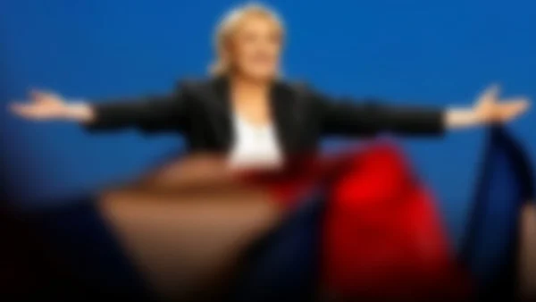 Marine Le Pen lanza su campaña presidencial con promesas de orden y seguridad