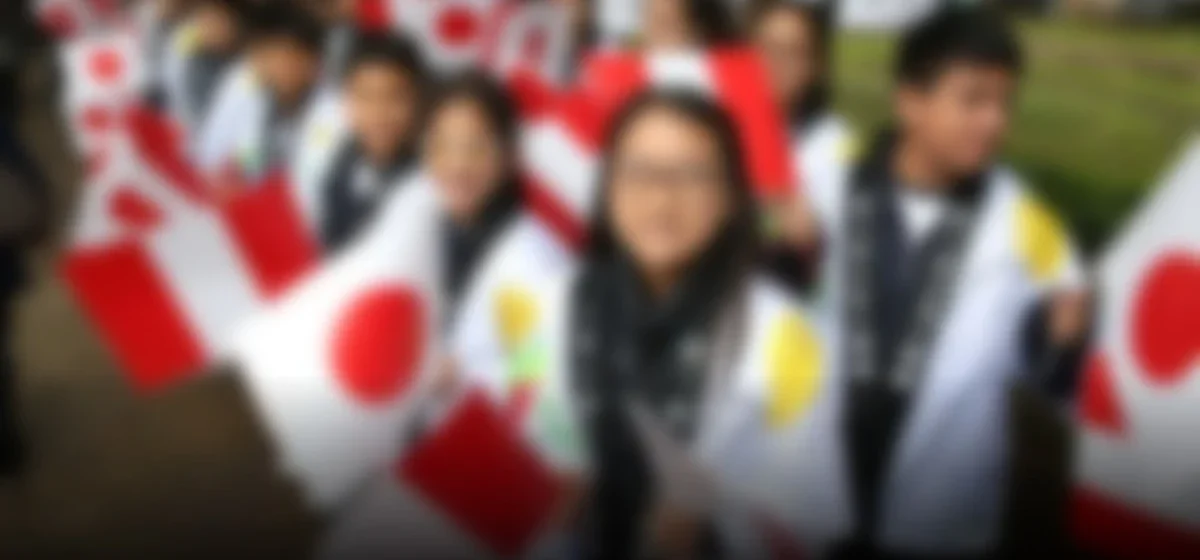 Un pueblo japonés busca revitalizarse con la llegada de jóvenes peruanos